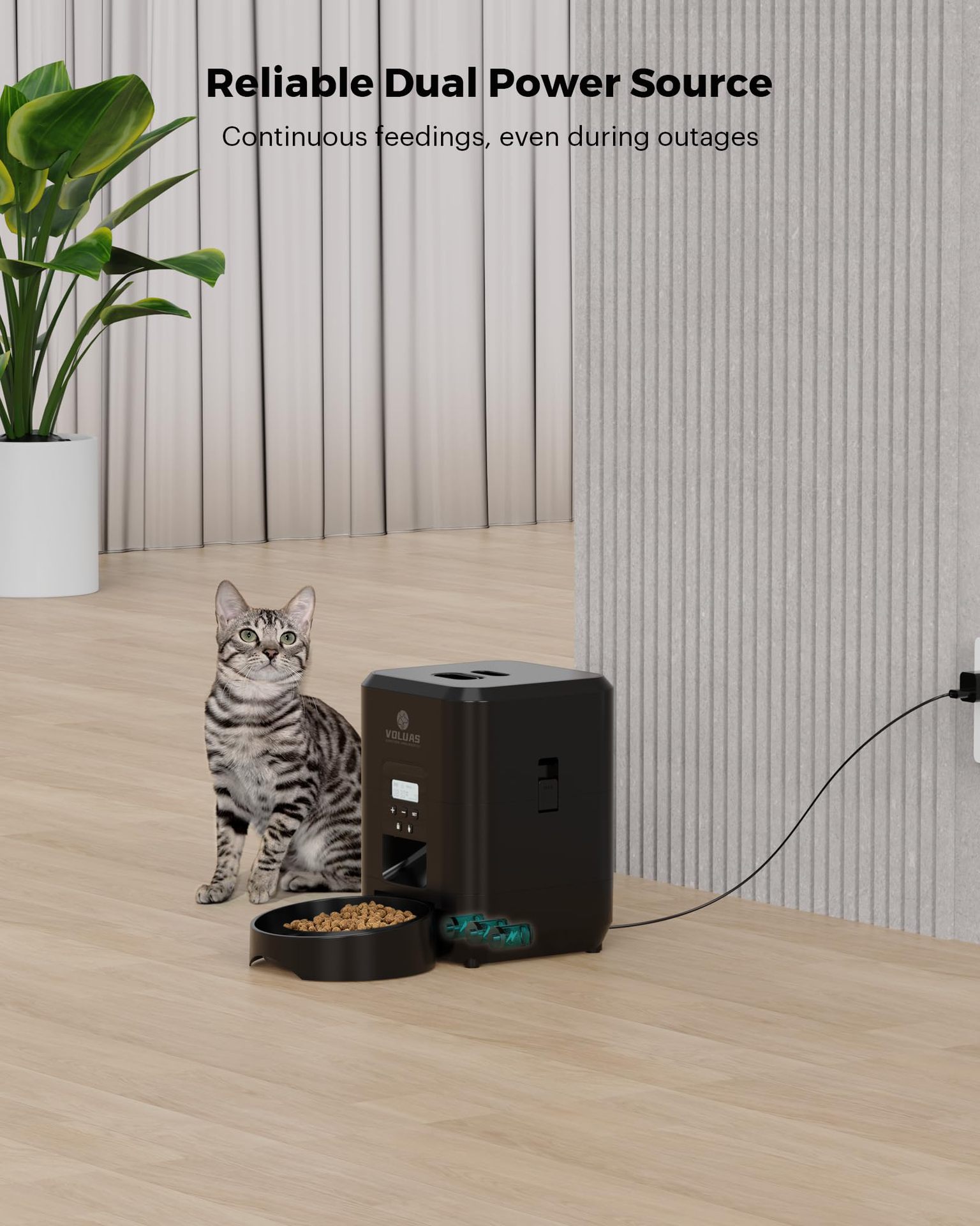 FeedMaster Pro – Remote-Controlled Automatic Pet Feeder with Precise Portion & Timing